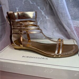 BCBGMAXAZRIA GOLD GLADIATOR SANDALS NWT